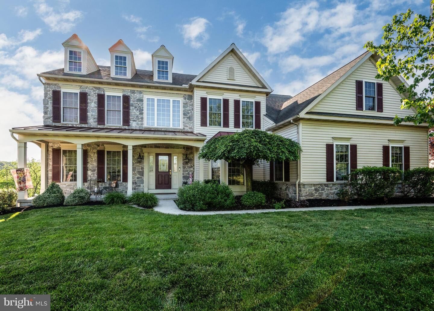 Property Photo: 33 Sweetwater Lane PA 19565