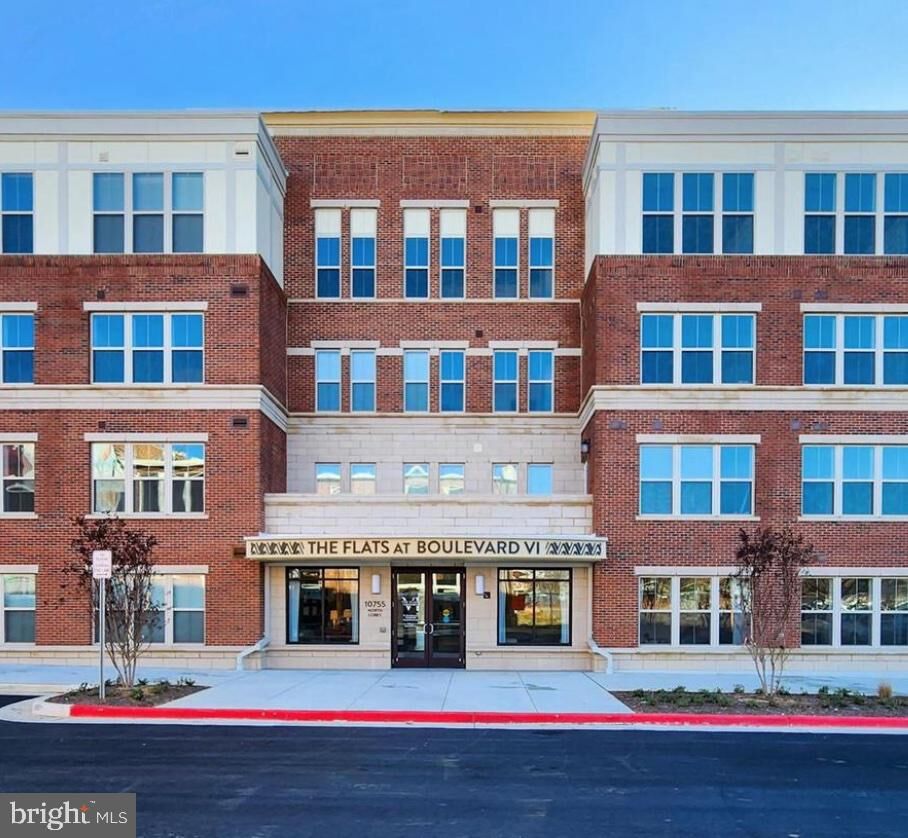 Property Photo:  10755 Fairgrounds Drive 433  VA 22030 