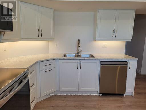 Property Photo:  5 Mavety Court  ON K8N 0M2 