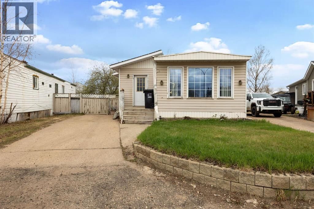 Property Photo:  132 Grenada Place  AB T9H 2N2 