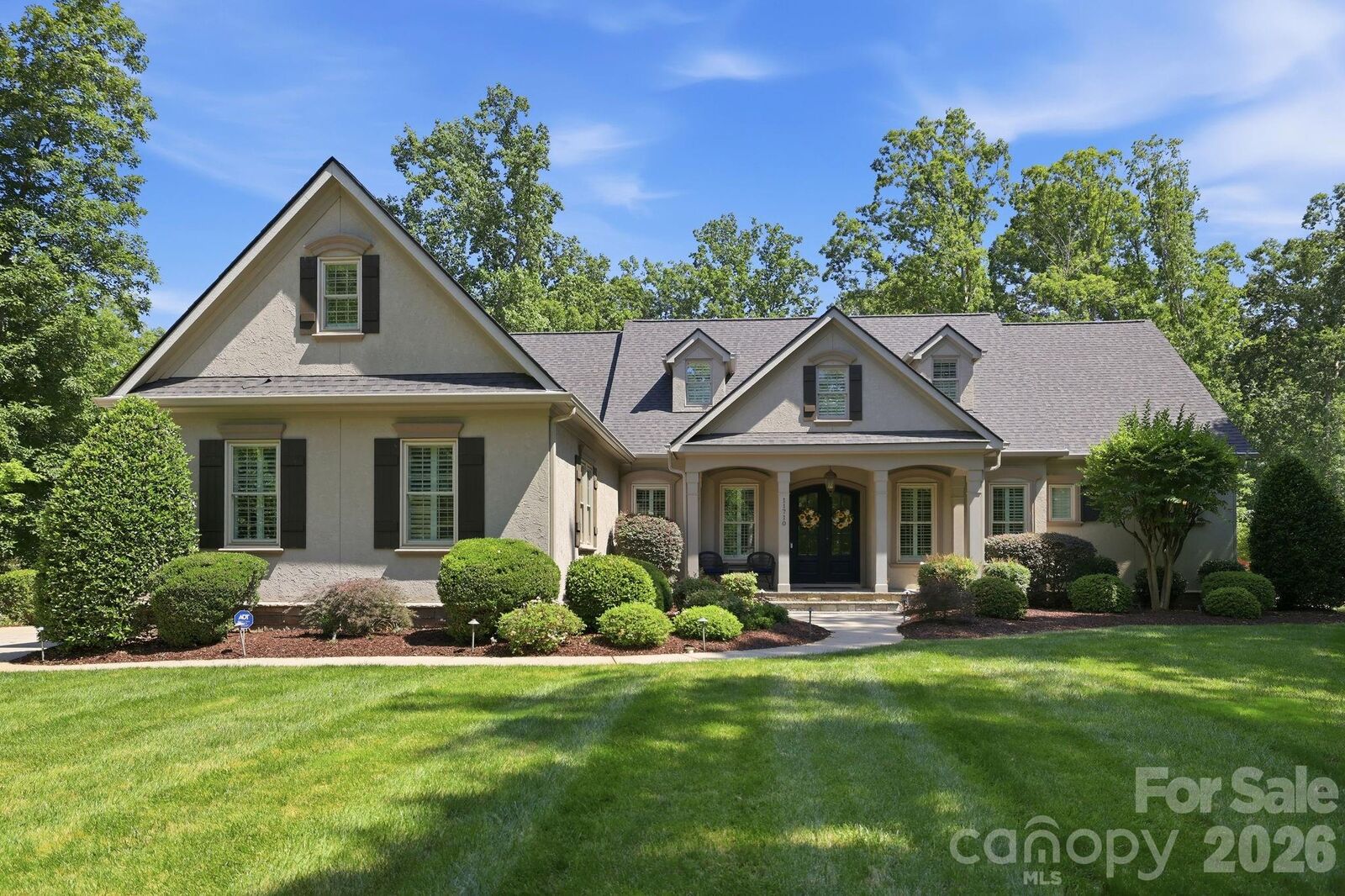 Property Photo: 11710 Egrets Point Drive NC 28278