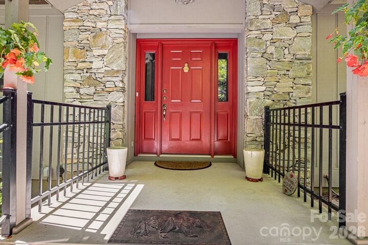 Property Photo:  36 Foxglove Road  NC 28739 