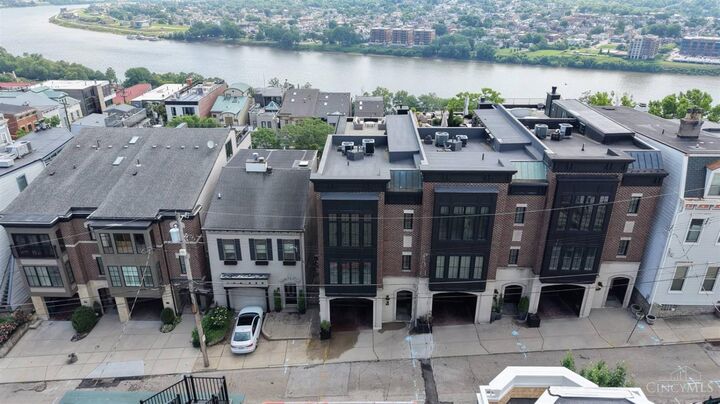 Property Photo:  1130 Carney Street  OH 45202 