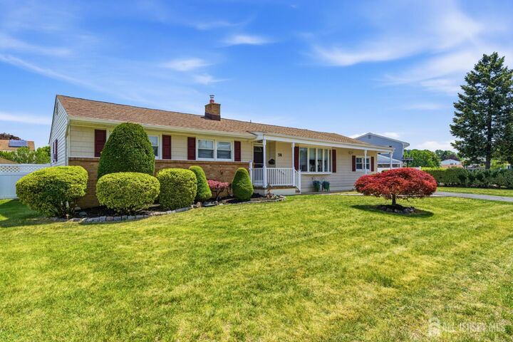 Property Photo:  58 Richards Drive  NJ 08859 