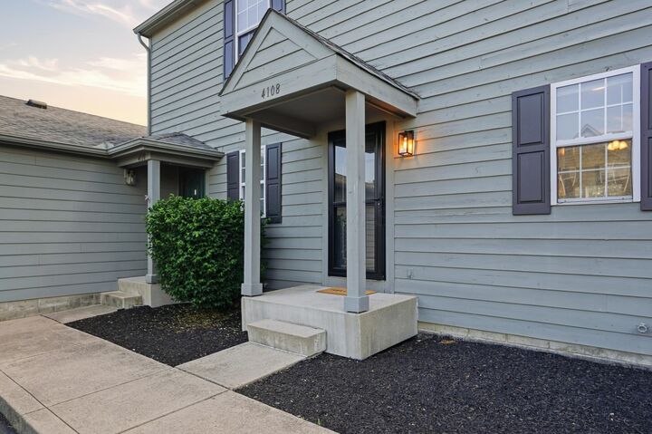 Property Photo: 4108 Blendon Grove Way OH 43230