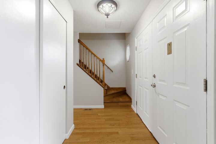 Property Photo:  2688 Bellwood Avenue  OH 43209 