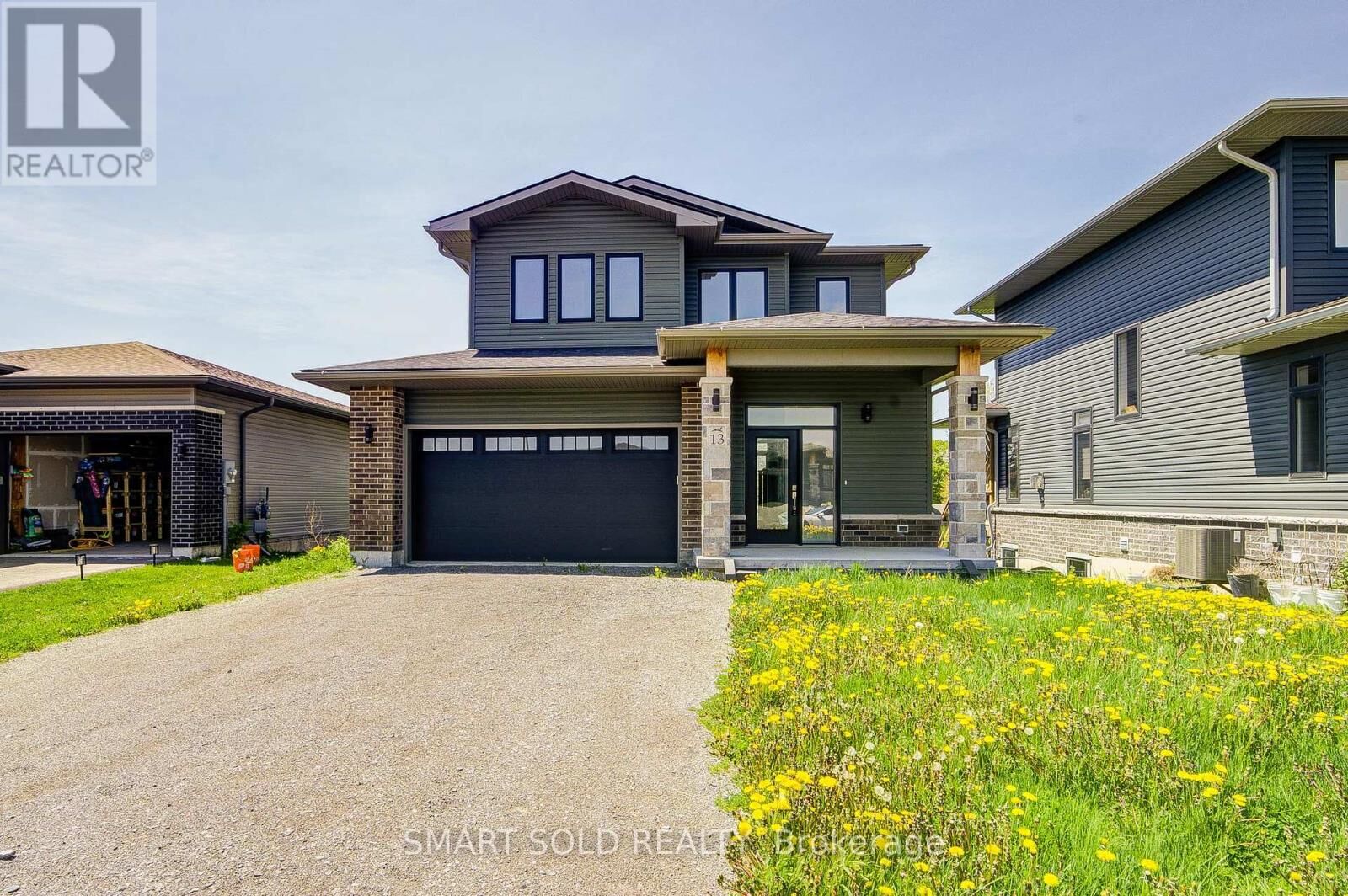 Property Photo:  13 Lillys Court  ON K0K 1S0 