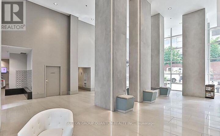 Property Photo:  81 Navy Wharf Court 3009  ON M5V 3S2 