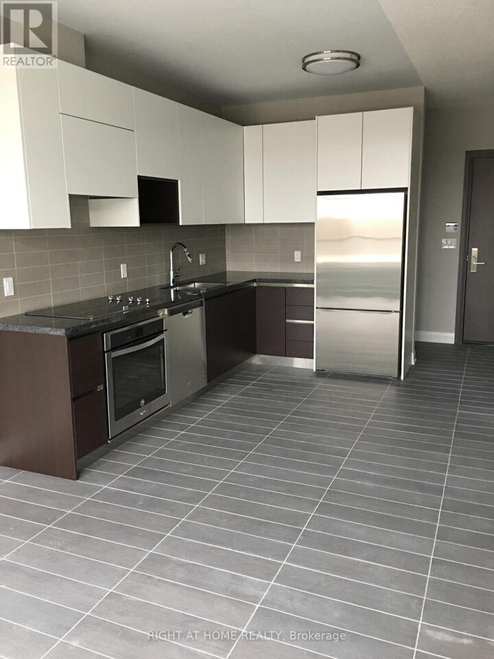 Property Photo:  25 Water Walk Drive 318  ON L6G 0G3 