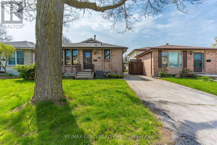 Property Photo:  83 Speight Crescent  ON N5V 3W7 
