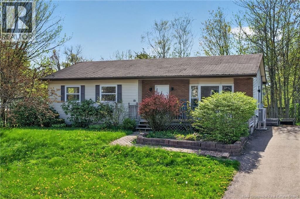 Property Photo: 10 Summerhill Drive NB E1C 9C1