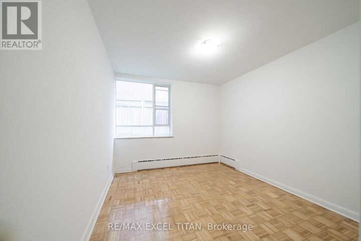 Property Photo: 77 Erskine Avenue M9 ON M4P 1Y5