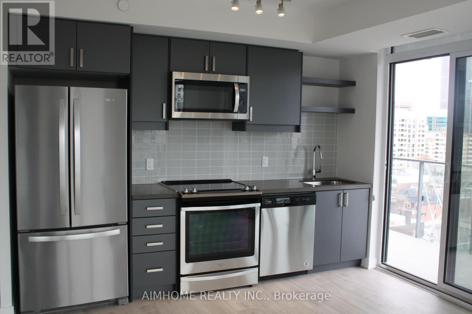 Property Photo:  50 Wellesley Street East 1608  ON M4Y 1G2 