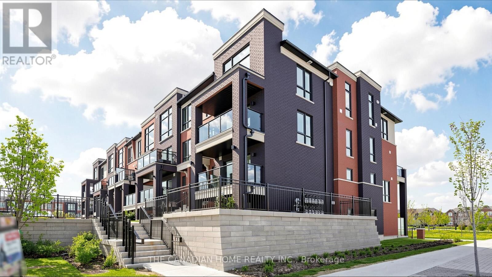 Property Photo: 55 Romilly Avenue 3 ON L7A 5L8