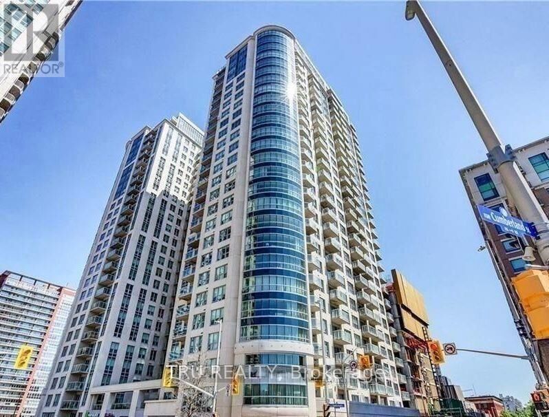 Property Photo:  195 Besserer Street 303  ON K1N 0B6 