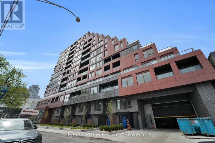 Property Photo:  28 Eastern Avenue Lph11  ON M5A 1H5 