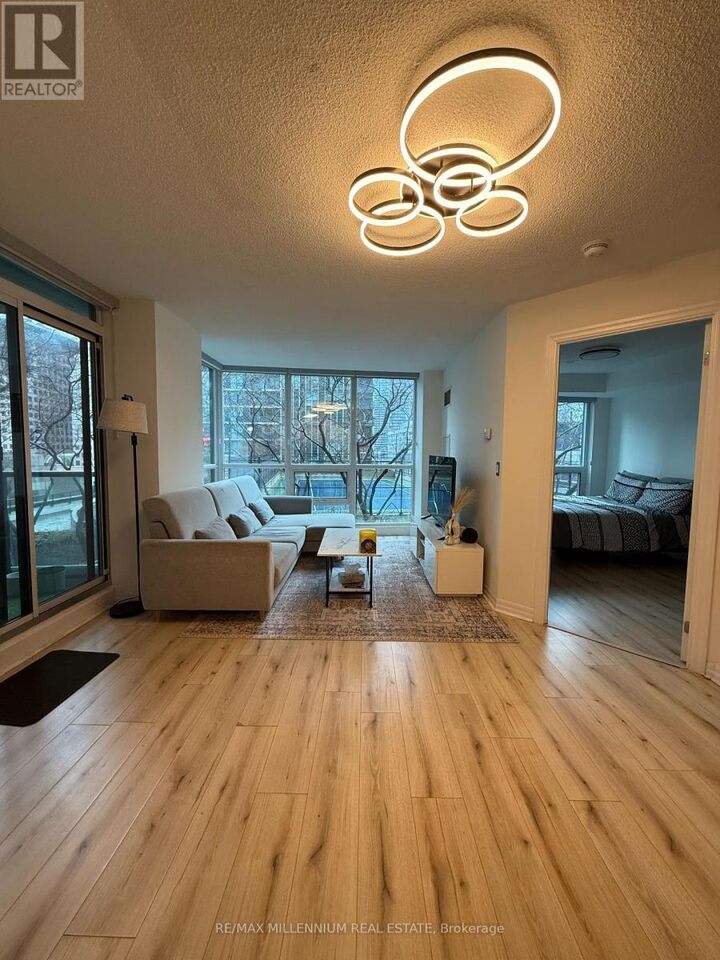 Property Photo:  16 Yonge Street 601  ON M5E 2A1 