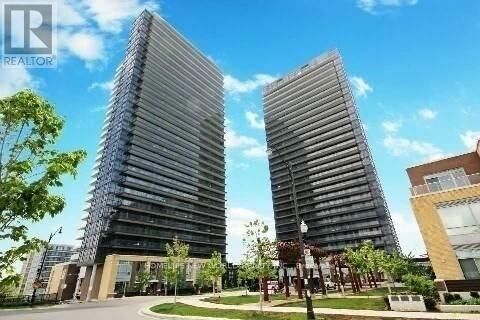 Property Photo: 29 Singer Court 1906 ON M2K 0B3