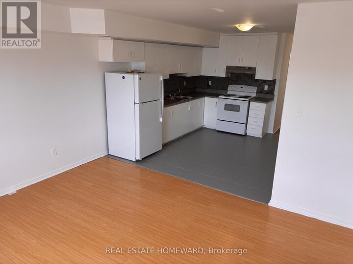 Property Photo:  879A Wilson Avenue Upper  ON M3K 1E6 