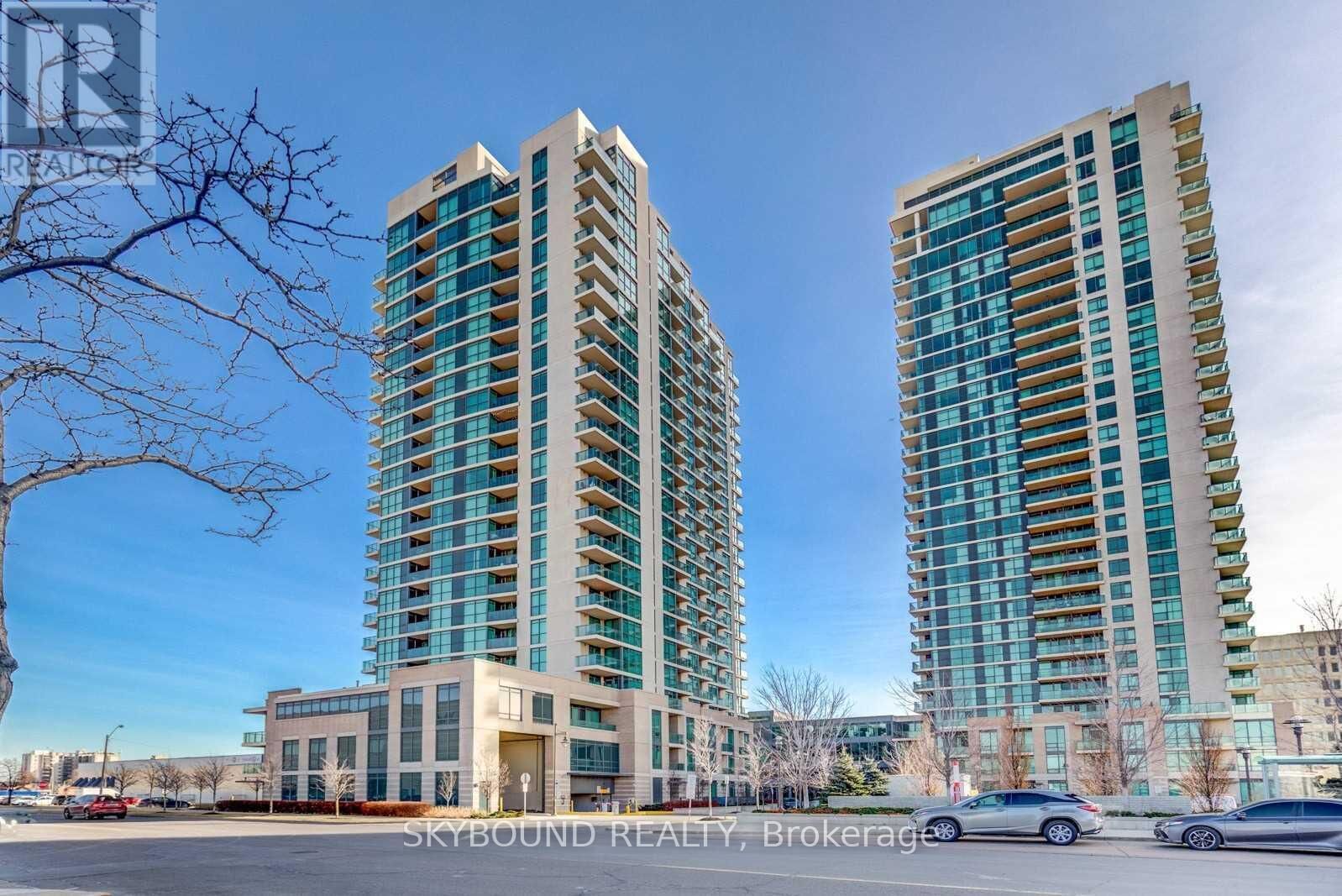 Property Photo:  215 Sherway Gardens Road 2004  ON M9C 0A4 