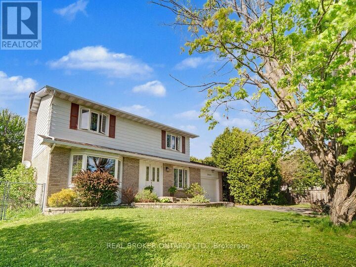 Property Photo:  5662 South Island Park Drive  ON K4M 1J3 
