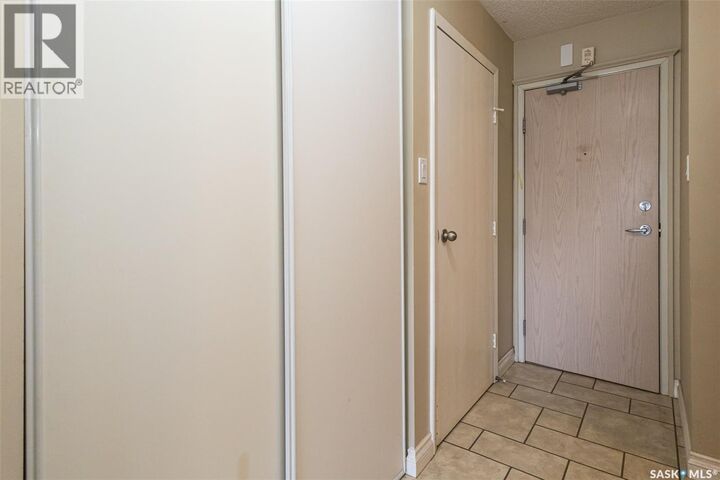 Property Photo:  14 3809 Luther Place  SK S7H 4B1 