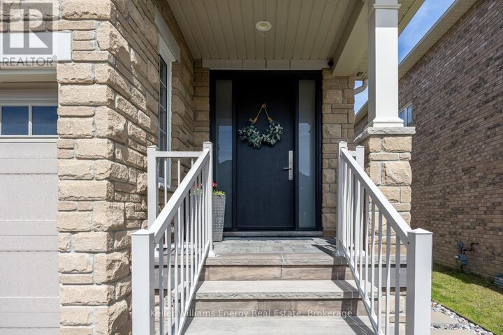 Property Photo:  19 St Augustine Drive  ON L1M 0L7 