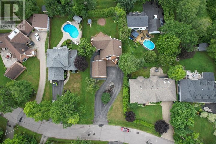 Property Photo:  86 McNeice St  ON P6A 5V2 
