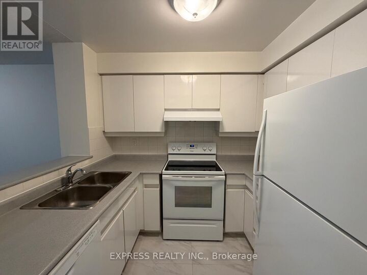 Property Photo:  942 Yonge Street 207  ON M4W 3S8 