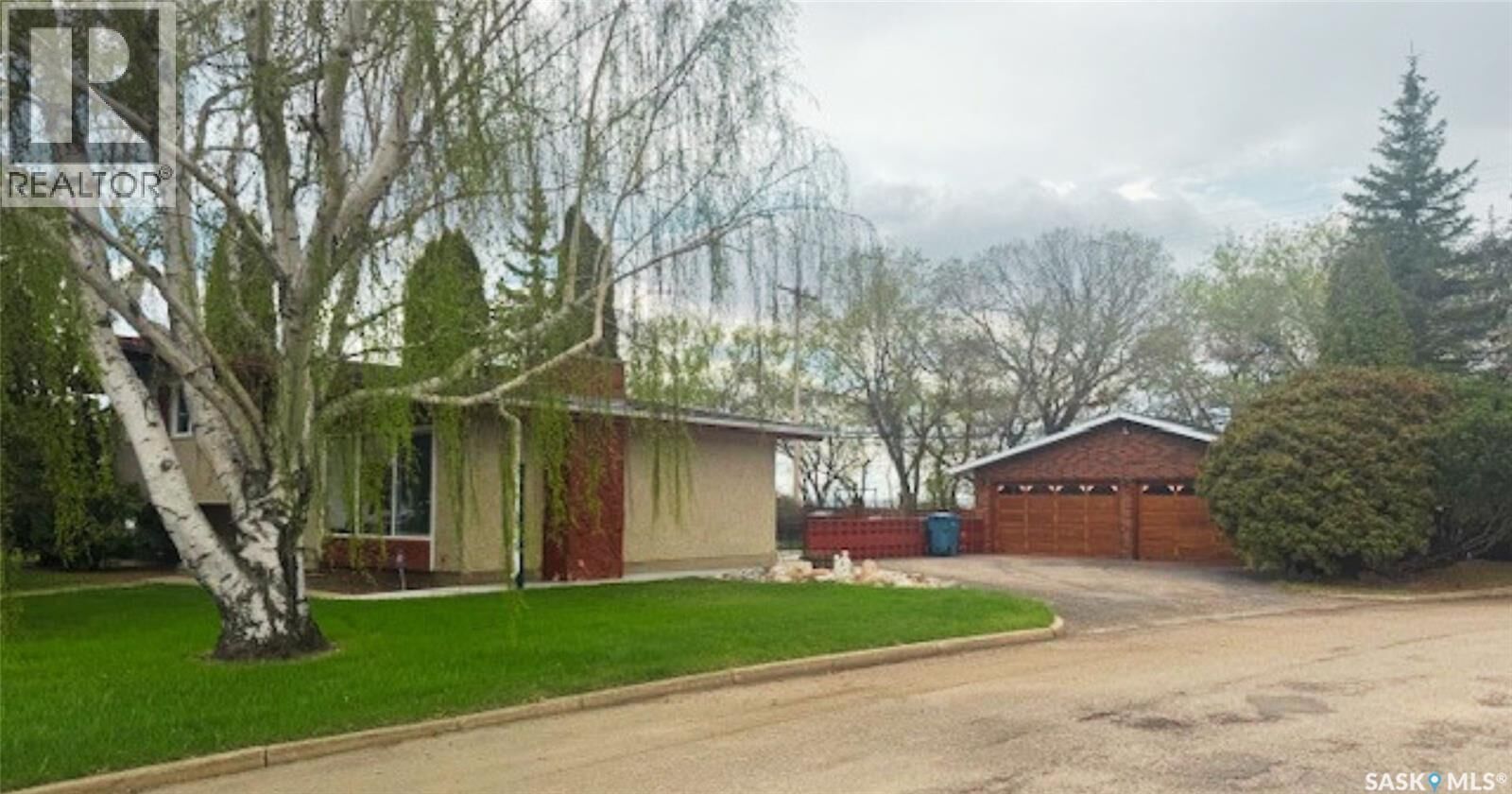 Property Photo:  1591 91st Street  SK S9A 0A2 