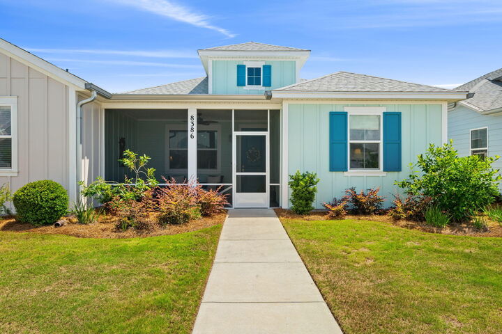 Property Photo:  8386 Jollymon Way  FL 32413 