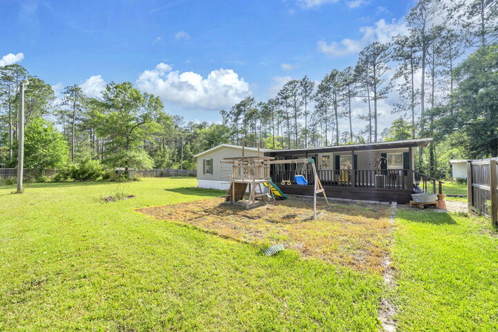 Property Photo: 2236 Old Jolly Bay Road FL 32439