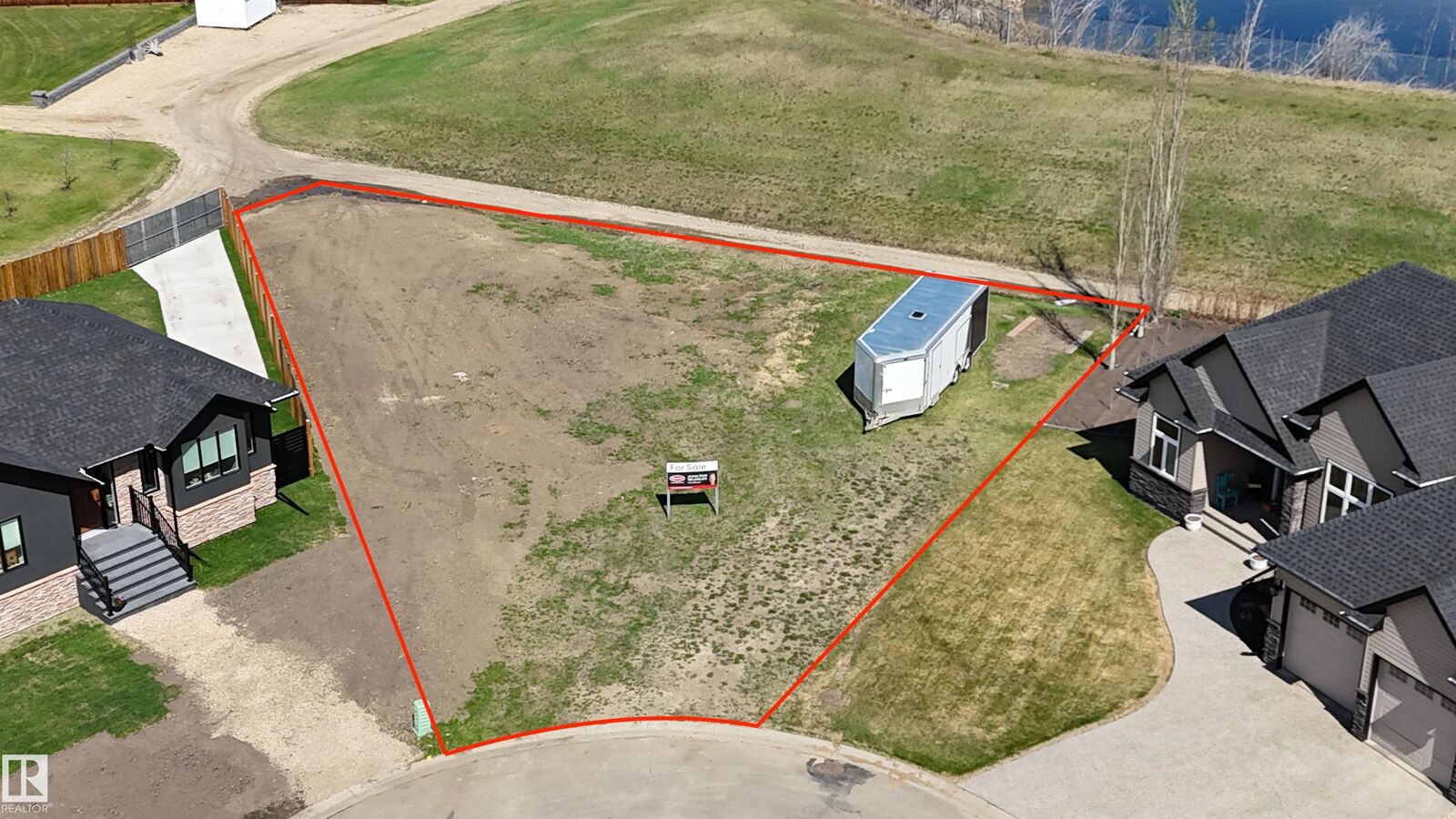 Property Photo:  6002 49 Avenue  AB T7N 0A2 