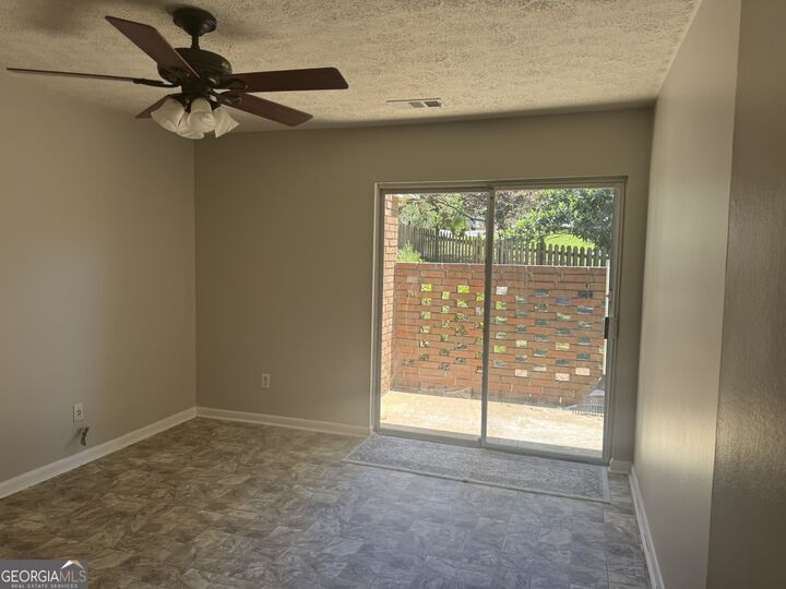 Property Photo:  106 Westcliff Circle Apt C  GA 31093 