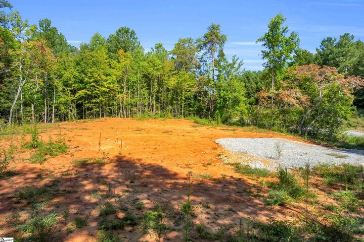 Property Photo: 167 Cherokee Trail SC 29640