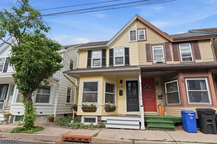 Property Photo:  146 George St  NJ 08530 