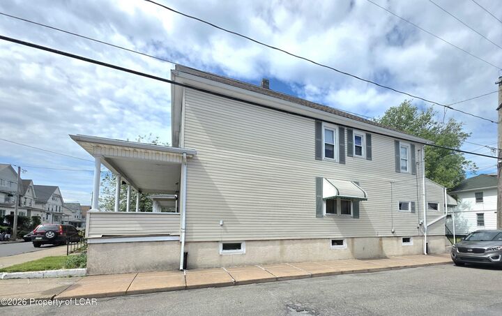 Property Photo:  641 Lincoln Street  PA 18201 