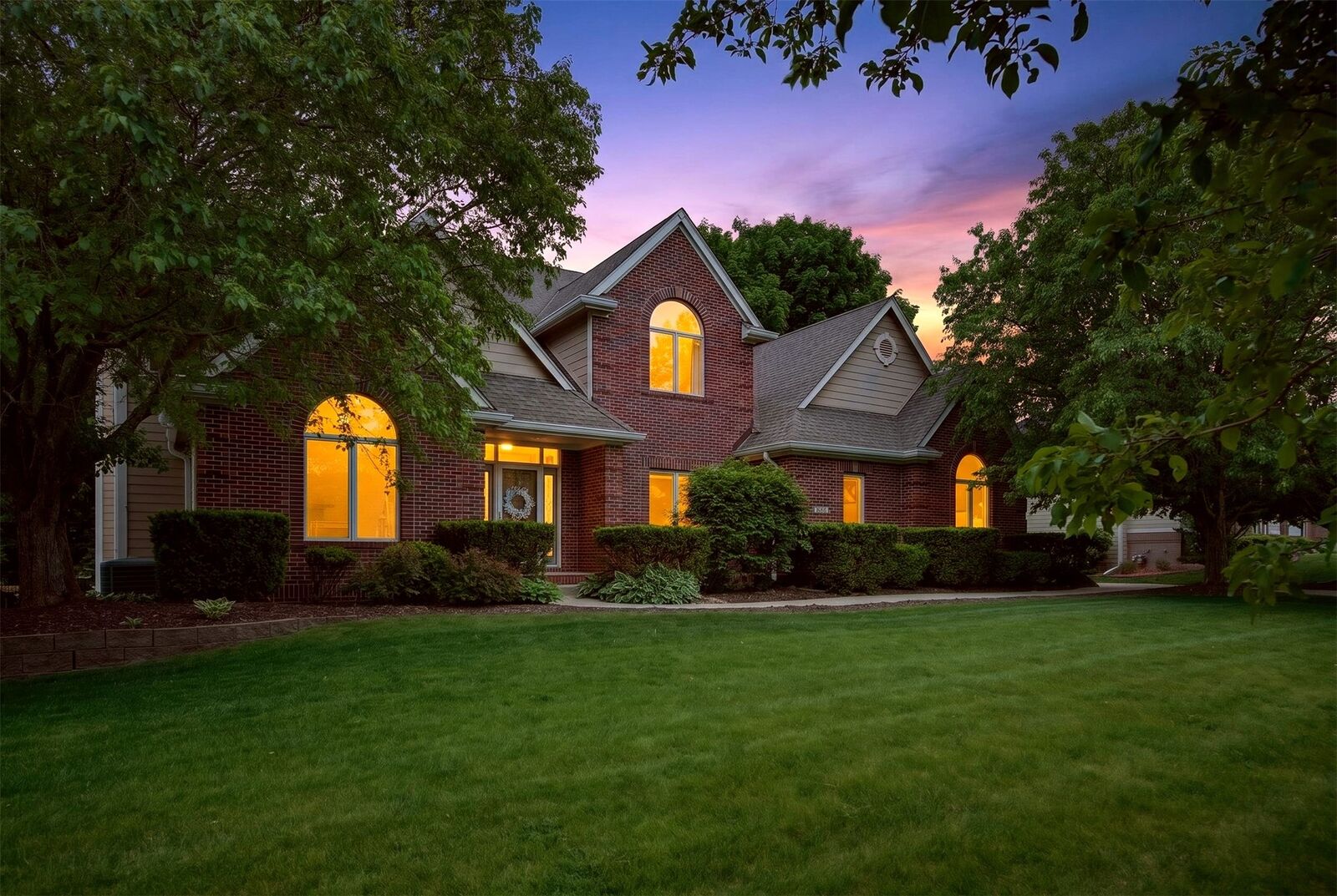 Property Photo: 8120 Heather Bow Court IA 50131