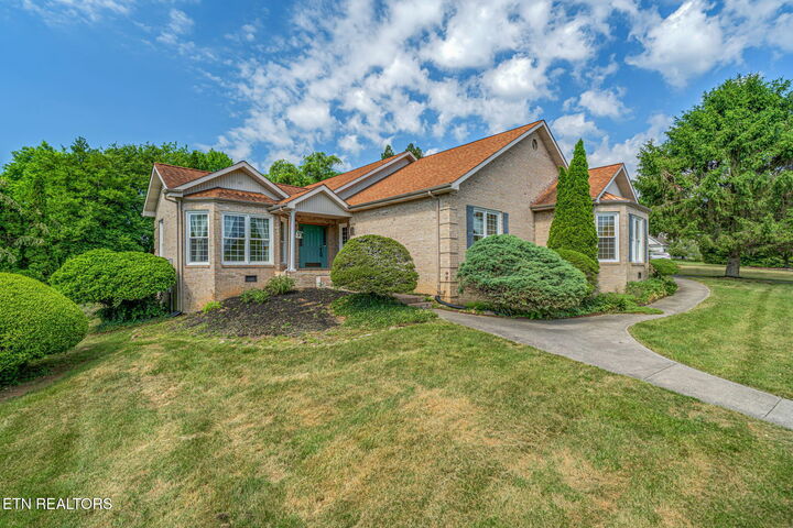 Property Photo:  109 Farmington Place  TN 37716 