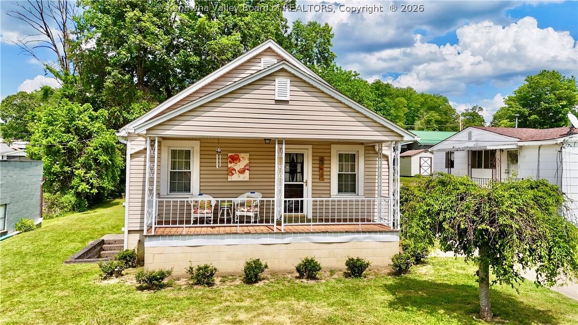 Property Photo:  241 N Pinch Road  WV 25071 