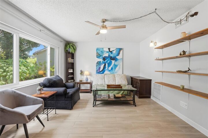 Property Photo:  804 Rosalia Drive  FL 32771 
