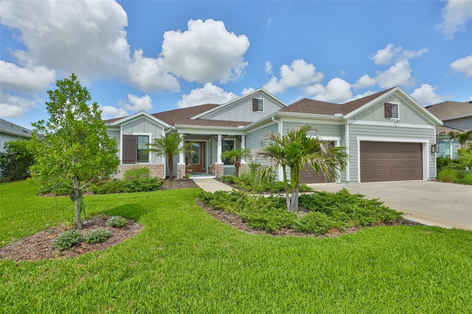 Property Photo:  14269 Skipping Stone Loop  FL 34219 