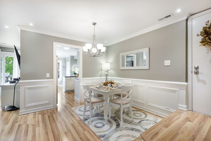 Property Photo: 295 Coventry Circle 295 IL 60061