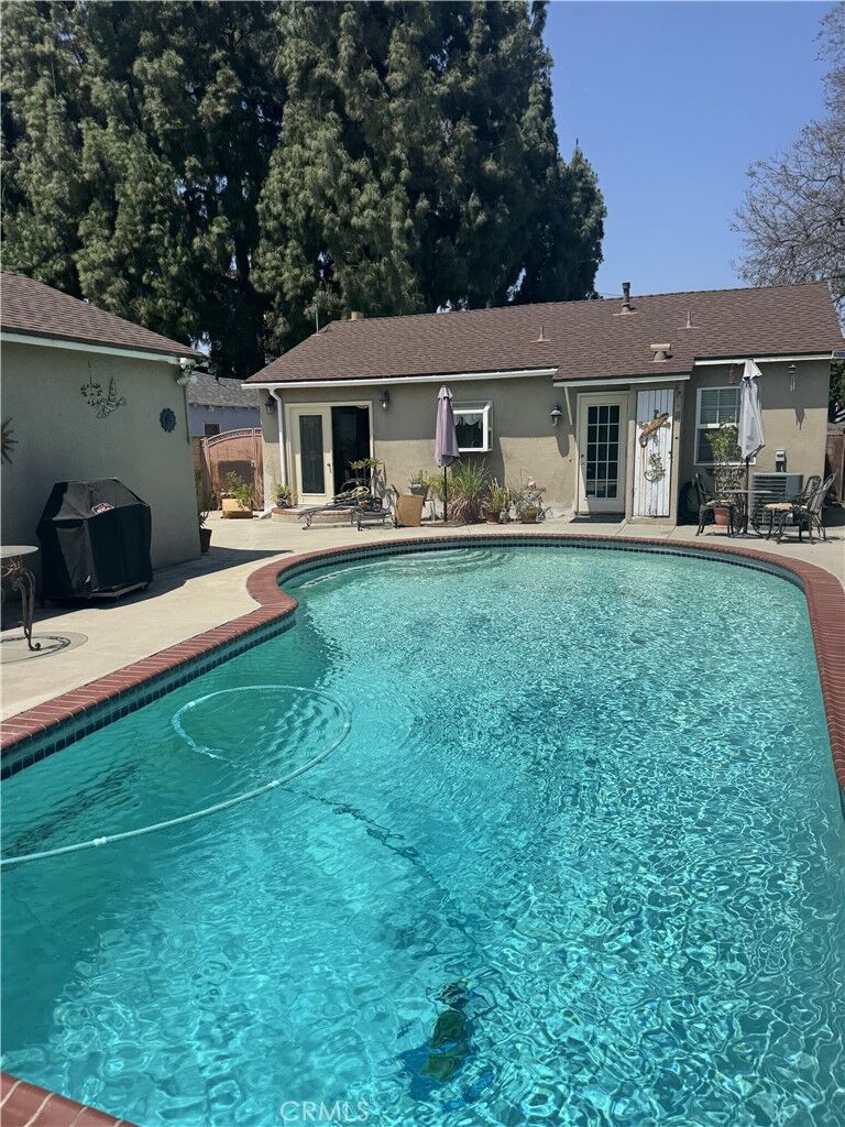 Property Photo:  7926 Caldwell Avenue  CA 90602 