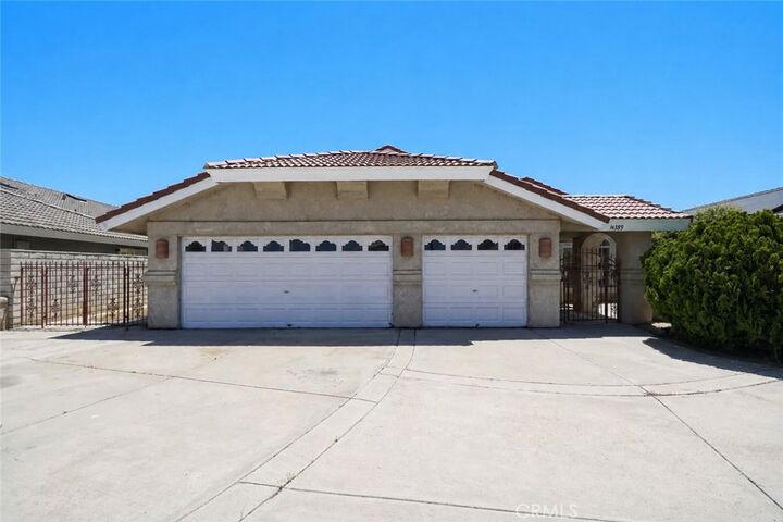 Property Photo:  14389 Ironsides Lane  CA 92342 