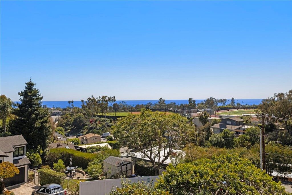 Property Photo: 750 Griffith Way CA 92651