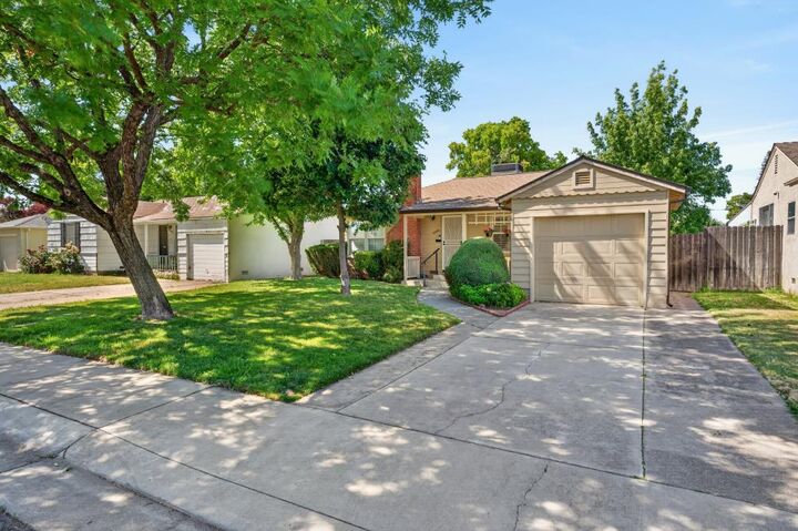 Property Photo: 2349 Anita Avenue CA 95822