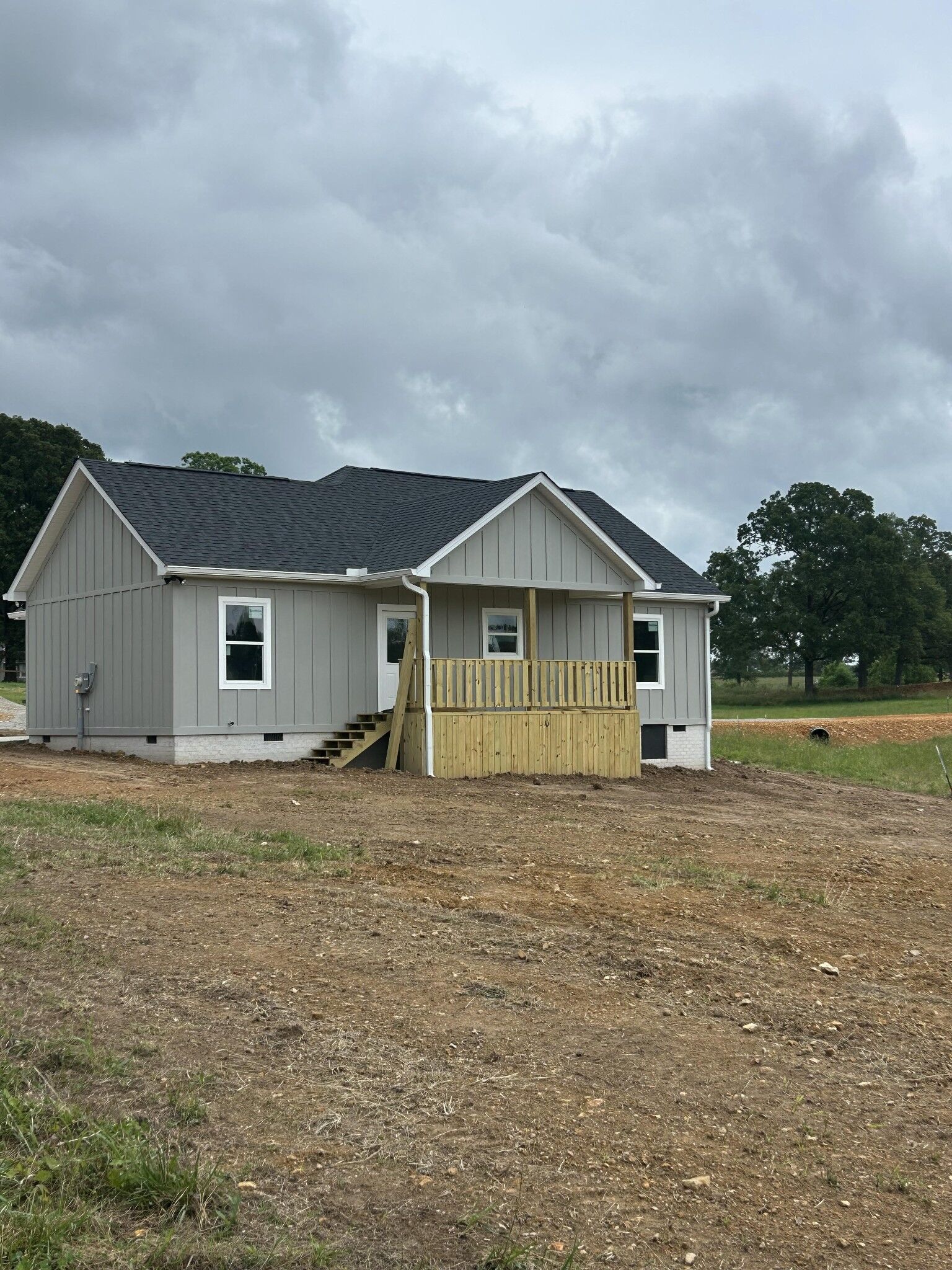Property Photo:  1106 Baker Ln  TN 38464 