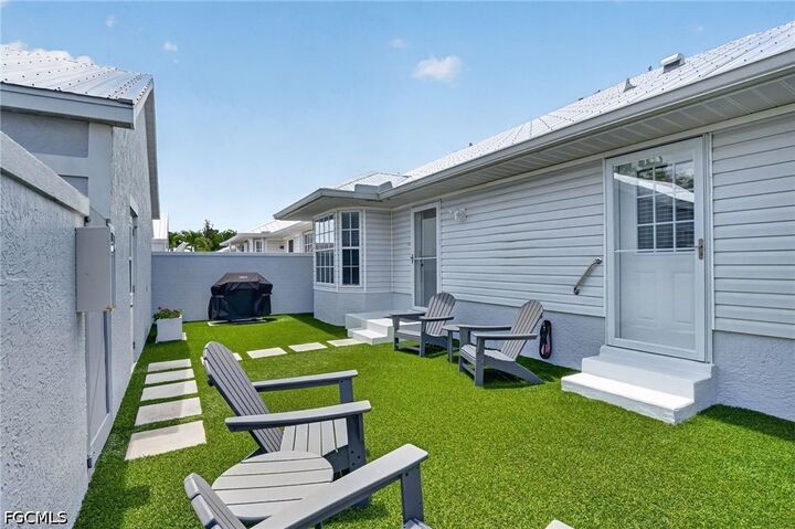 Property Photo:  15371 River Vista Drive 803  FL 33917 
