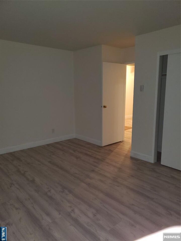 Property Photo:  100 Pierson Miller Drive C52  NJ 07442 